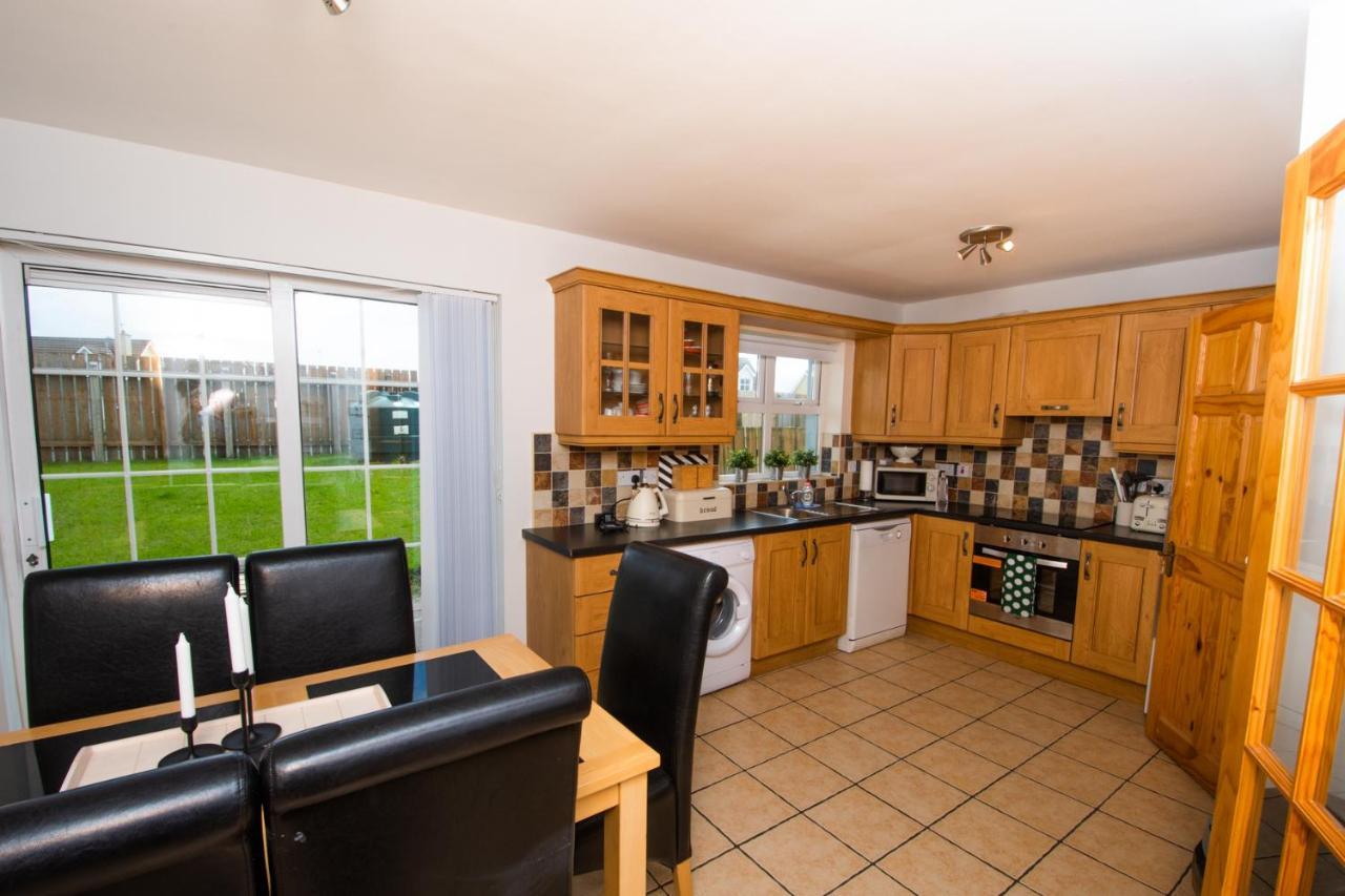 Beautiful Three Bedroom Home In Bundoran Esterno foto