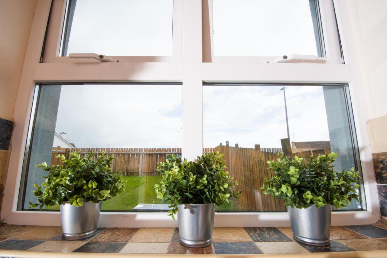 Beautiful Three Bedroom Home In Bundoran Esterno foto